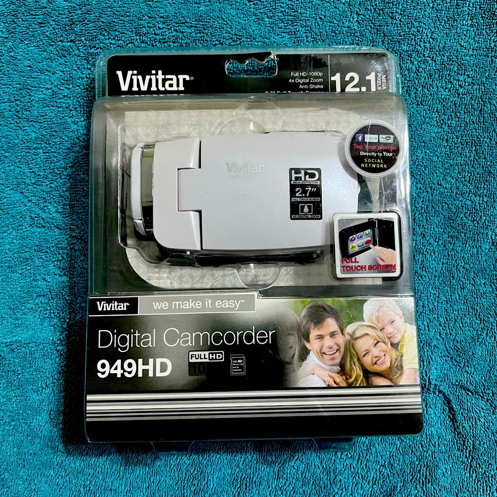 Vivitar video camera